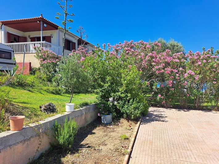 Ferienwohnung für 7 Personen, mit Balkon und Garten sowie Pool und Ausblick auf den Peloponnes - 3