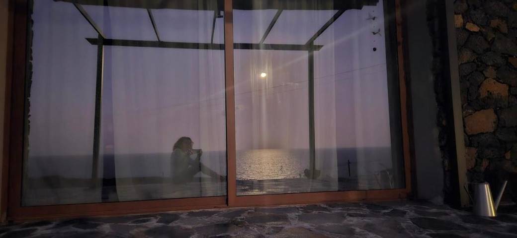 Casa rural para 3 personas, con vistas además de jardín y piscina en Valverde - 3