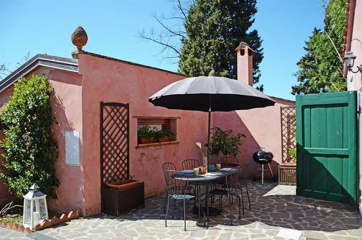 Ferienwohnung für 6 Personen, mit Garten und Terrasse sowie Pool - 1