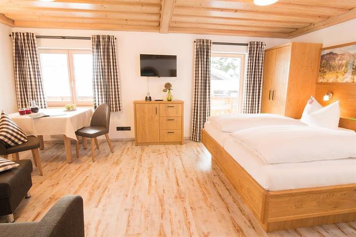 Ferienwohnung für 2 Personen, mit Balkon und Terrasse sowie Garten im Kleinwalsertal - 4