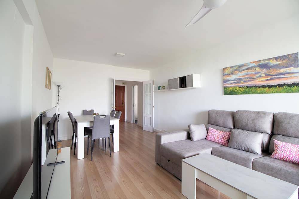 Apartamento entero, Lightbooking Nacita terraza a metros de la playa in Valdelagrana, El Puerto de Santa María