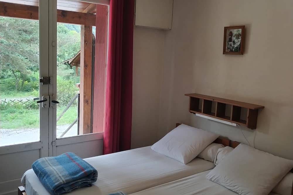Chalet spacieux 15 personnes in Saint-Béat, Pyrénées