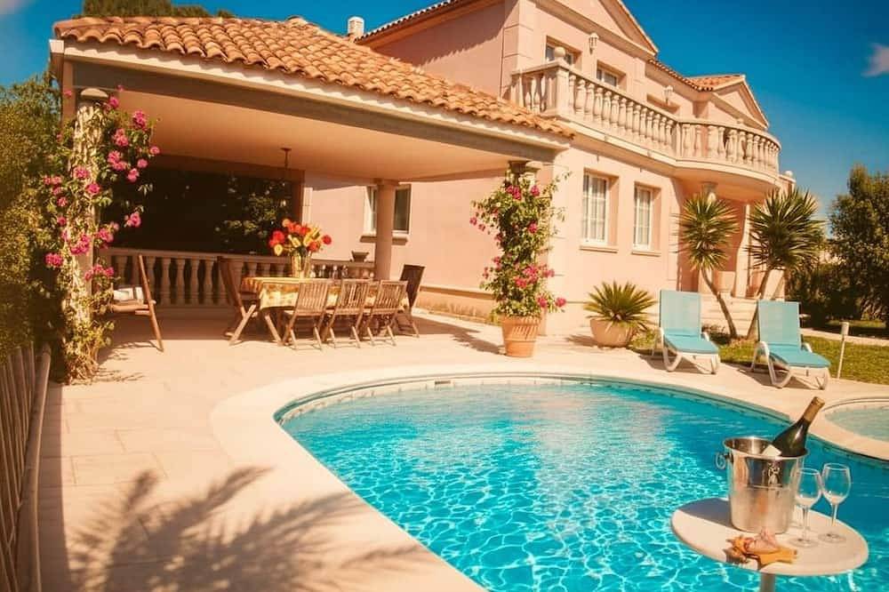 Villa Costa Dorada | Pool Bbq Beach 5min in Bellvei, Costa Dorada