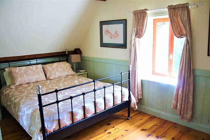 Gîte pour 6 personnes, avec jacuzzi ainsi que piscine et jardin à Néhou - 2