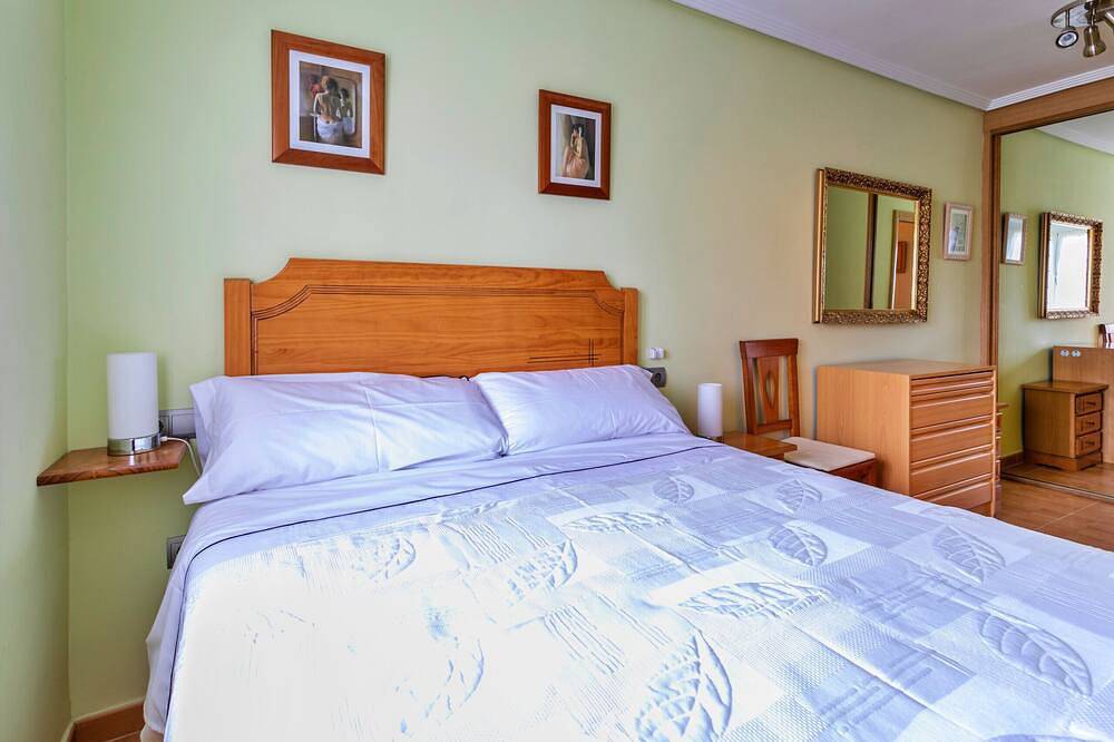 Bungalow Near San Juan Beach in El Barrio, San Juan Playa (Alicante)