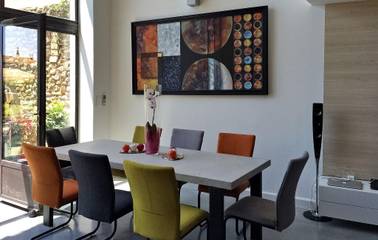 Gîte pour 8 personnes, avec terrasse à Sainte-Cécile-les-Vignes