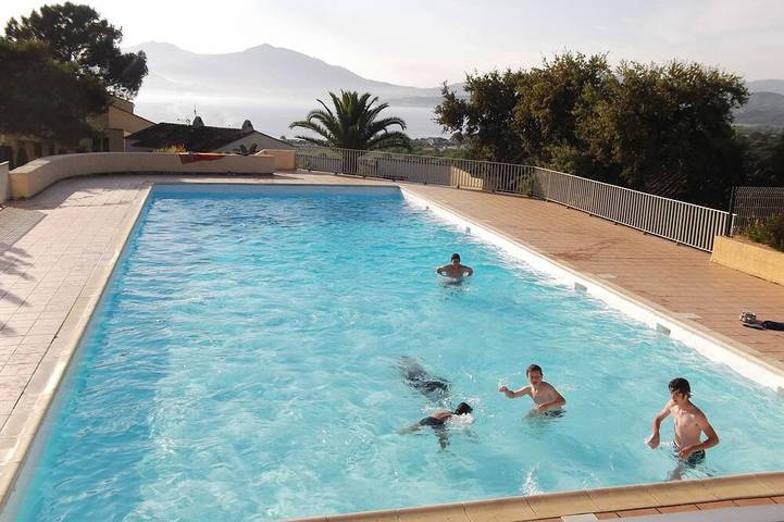 Maison de vacances pour 2 personnes, avec piscine et terrasse