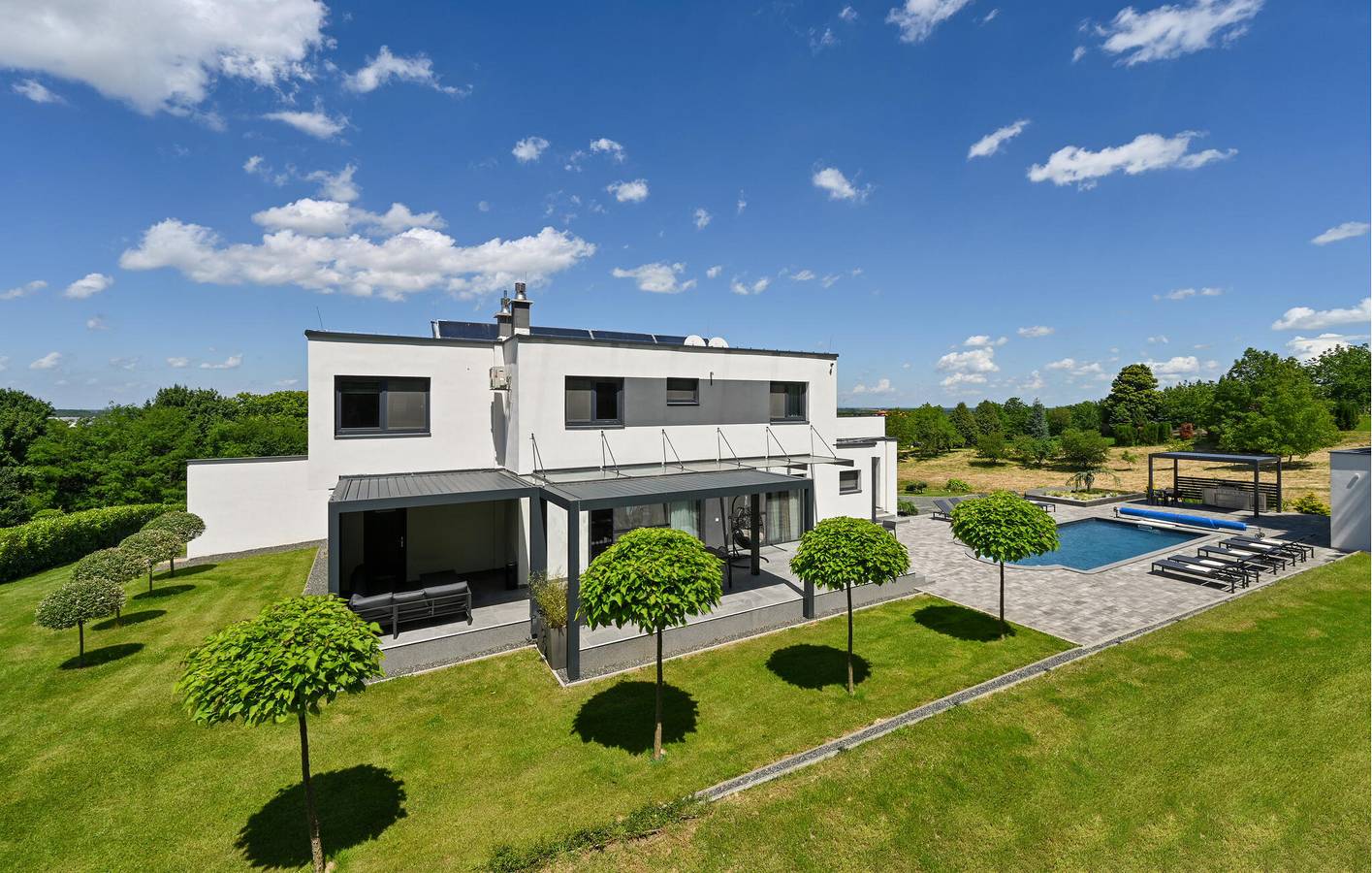 Gemütliche 350 m² große Ferienwohnung mit WLAN, Terrasse und Grill in der Nähe des Zentrums von Ludbreg in Ludbreg, Varazdin