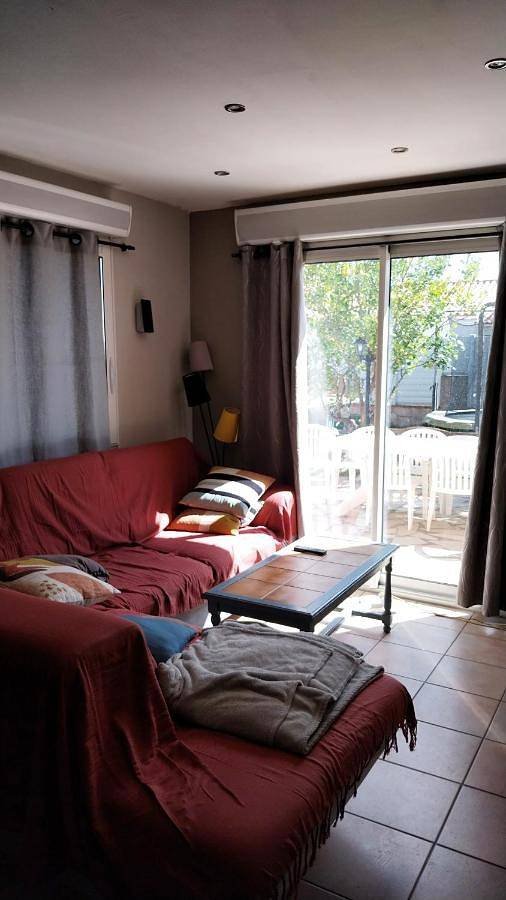 Chambre d’hôte pour 10 personnes, avec vue ainsi que terrasse et piscine dans les Pyrénées-Orientales - 3