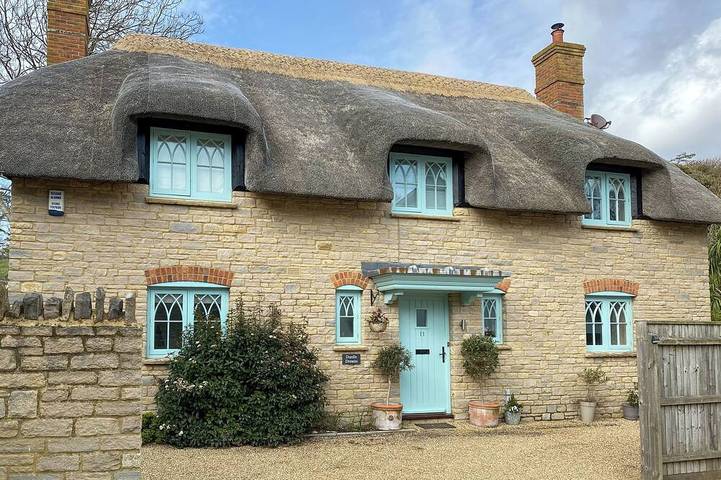 Cottage for 8 people, with garden, with pets in Lulworth Cove