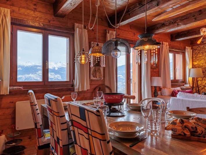 Gîte pour 6 personnes, avec terrasse et jardin à Conthey - 4