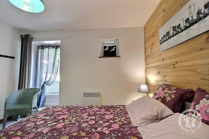 Location de vacances pour 2 personnes, avec terrasse et jacuzzi ainsi que sauna et jardin à Lannebert - 4