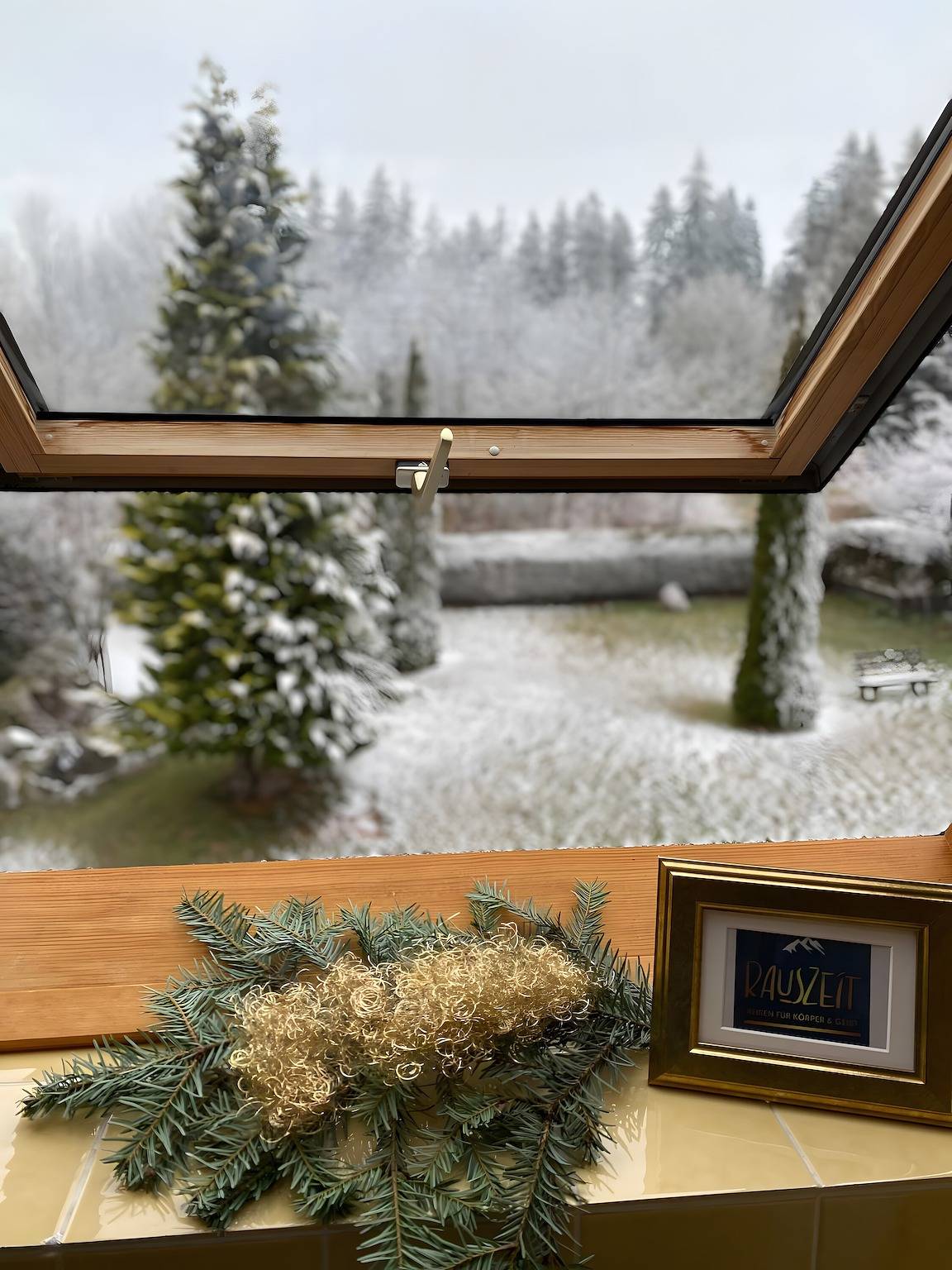 Entire apartment, Dream Maisonette at 1000m with Pool and Sauna in Schönwald, Southern Black Forest