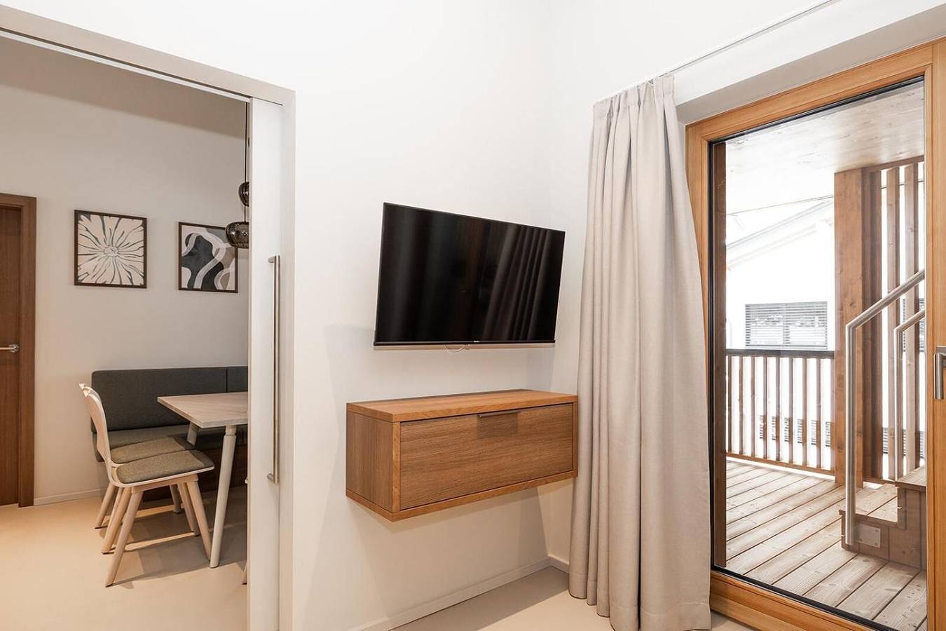 Ganze Wohnung, Apartment „N°2“ mit Bergblick, privater Terrasse und Wlan in Hüttschlag, Ski Amadé