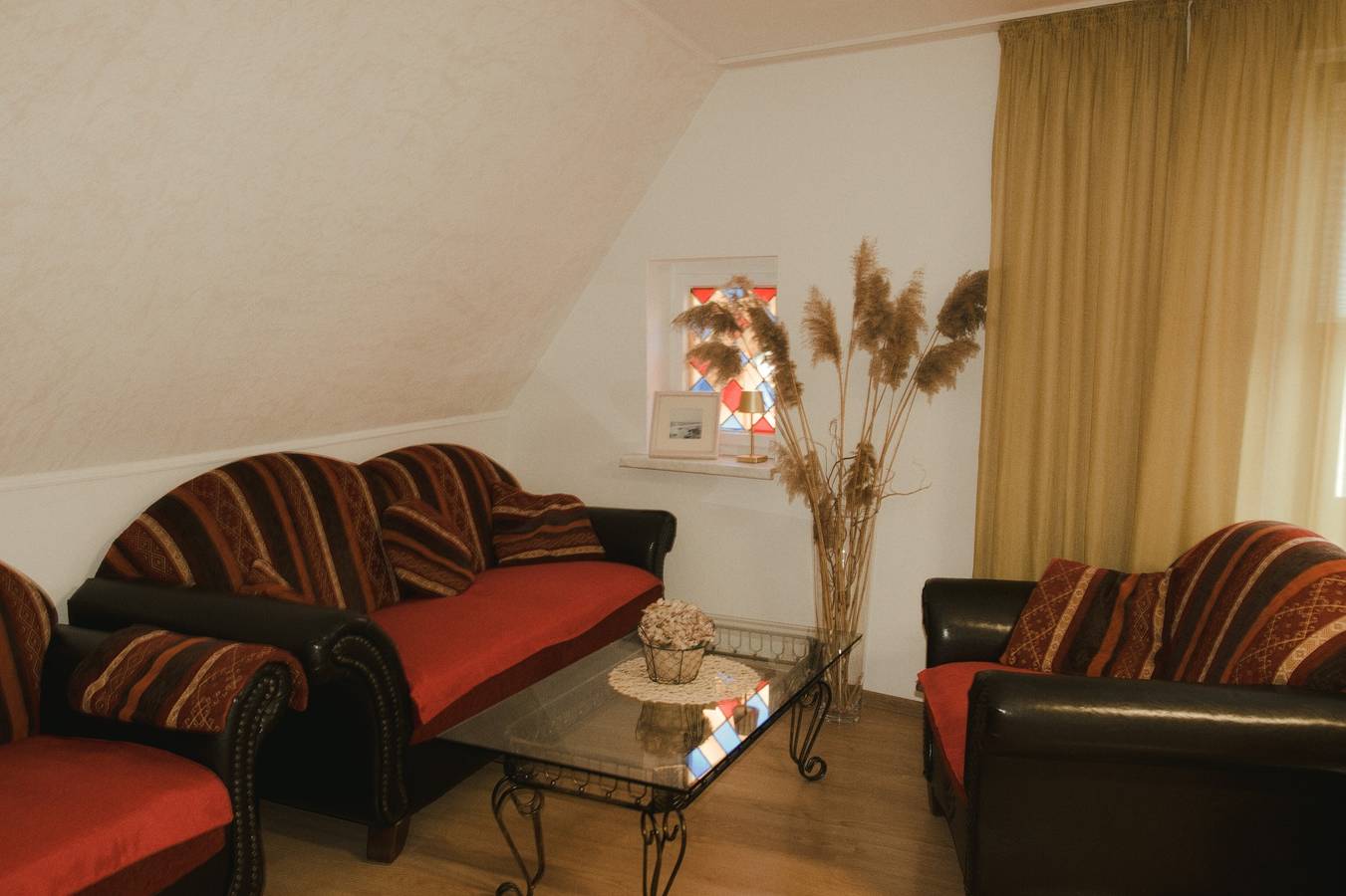 Ganze Wohnung, Apartment 'Ostsee-Wolgast' – Komfortable Unterkunft für bis zu 4 Gäste in Wolgast, Vorpommern Greifswald
