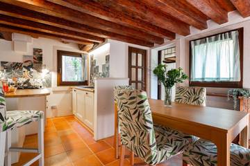 Apartment for 2 People in Venice, Venice Province, Photo 2