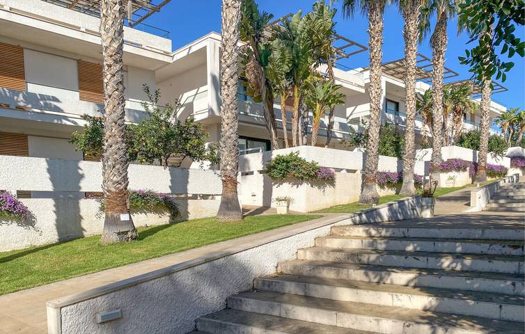 Casa vacanza per 6 persone, con Terrazza e Giardino nonché Piscina a Marina di Ragusa