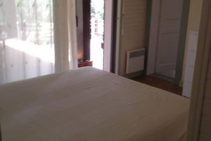 Gîte pour 14 personnes, avec jardin et terrasse dans Maubuisson - 3