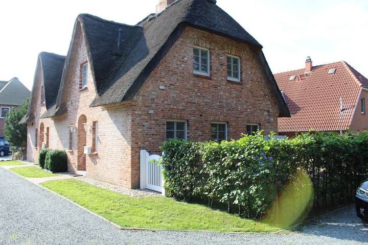Ferienhaus für 5 Personen, mit Terrasse und Garten - 1