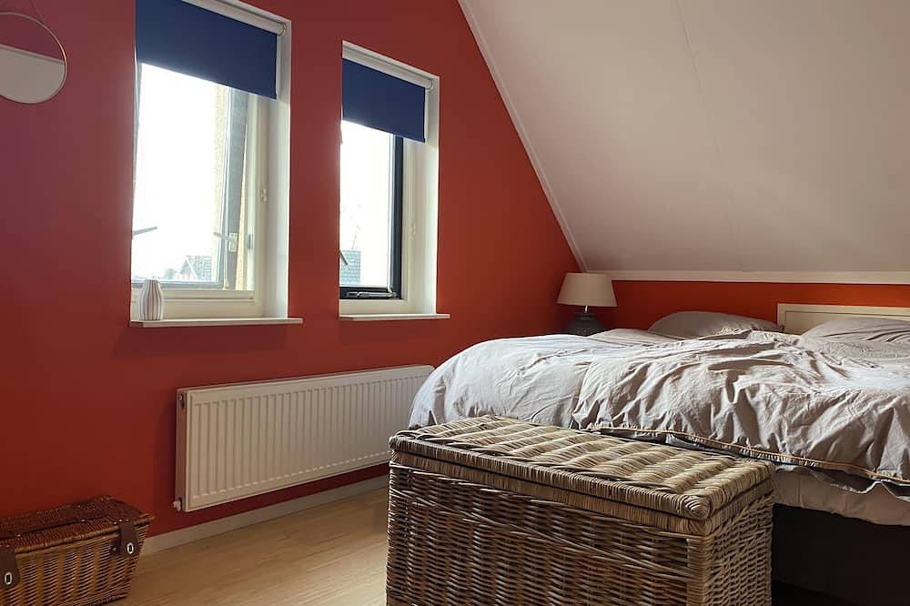Luxuriöses Einfamilienhaus mit schöner Aussicht. in Ijsselmeer