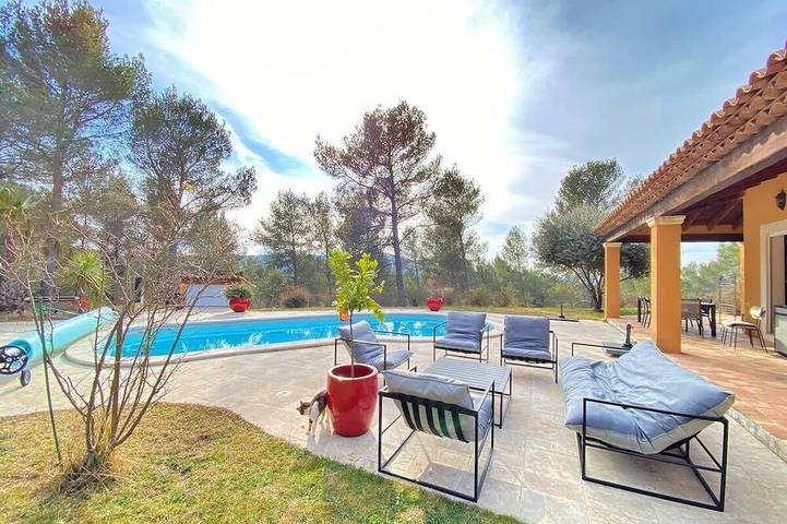 Villa pour 8 personnes, avec jardin - 1
