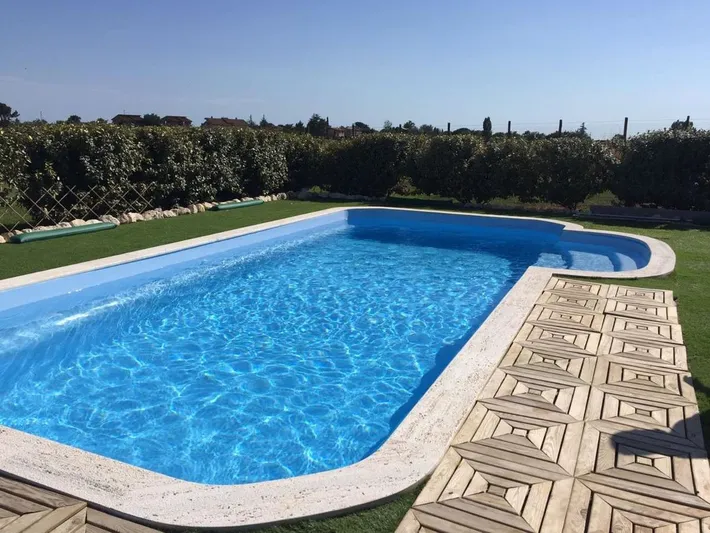 Villa für 6 Personen, mit Terrasse und Garten sowie Pool - 1