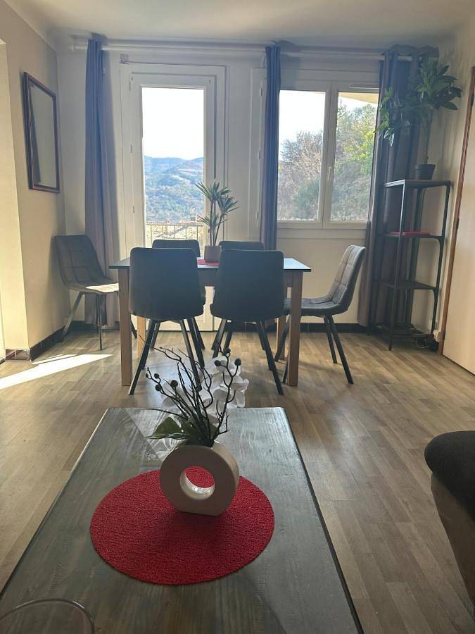 Appartement de vacances pour 6 personnes, avec vue et balcon