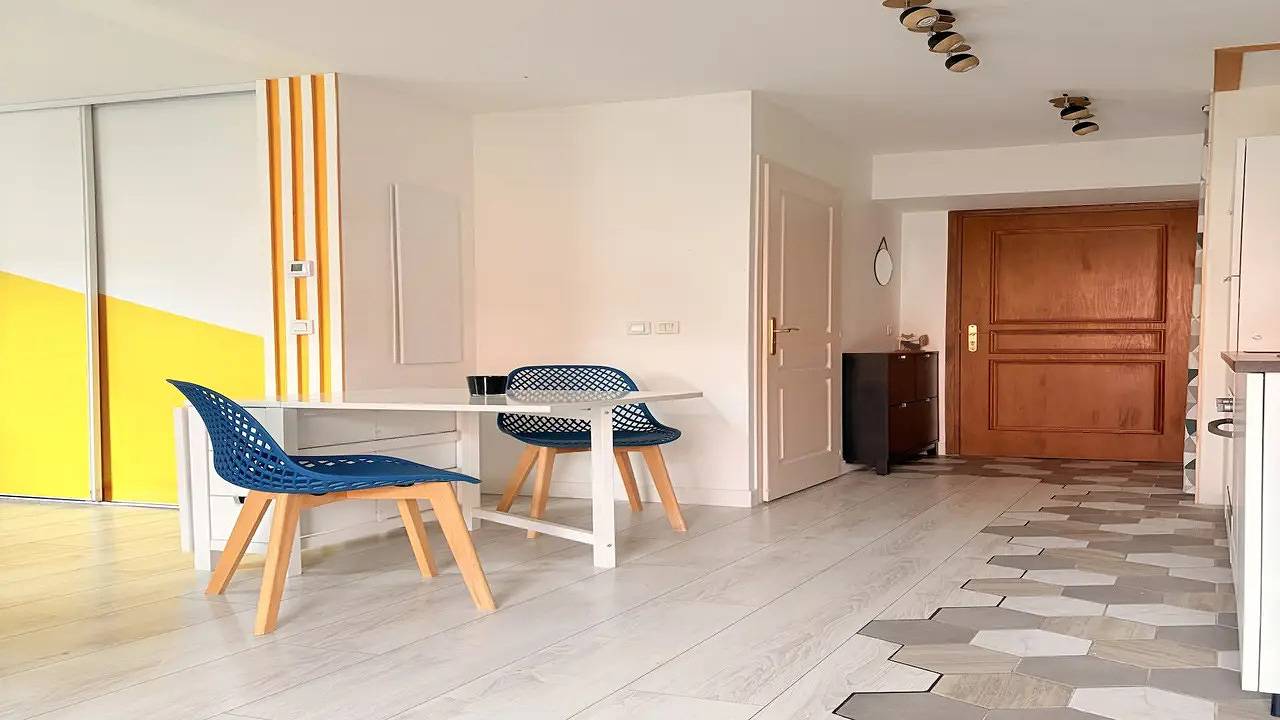 Appartement de vacances entier, Appartement de vacances pour 3 personnes avec piscine in Faverges, Parc naturel régional du Massif des Bauges