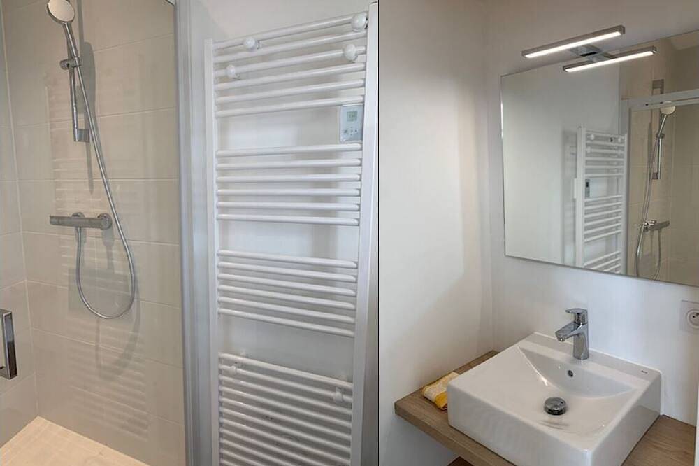 Entire apartment, Ile de Ré - Sea view - Unique ! - apartment for 2 or 4 people in Rivedoux-Plage, Ile de Re