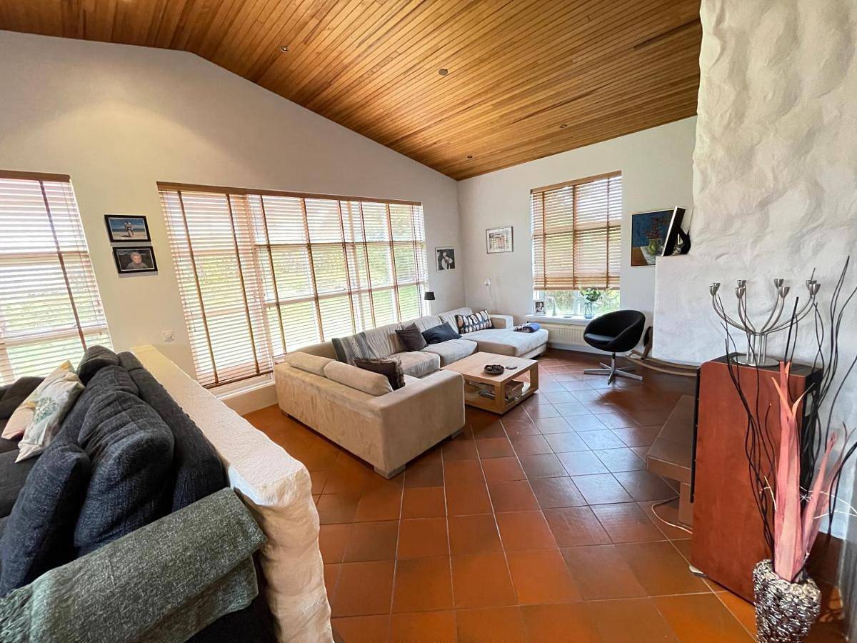 Spacious and cozy 4 bedroom house in Reykjavik in Reykjavik, IJsland