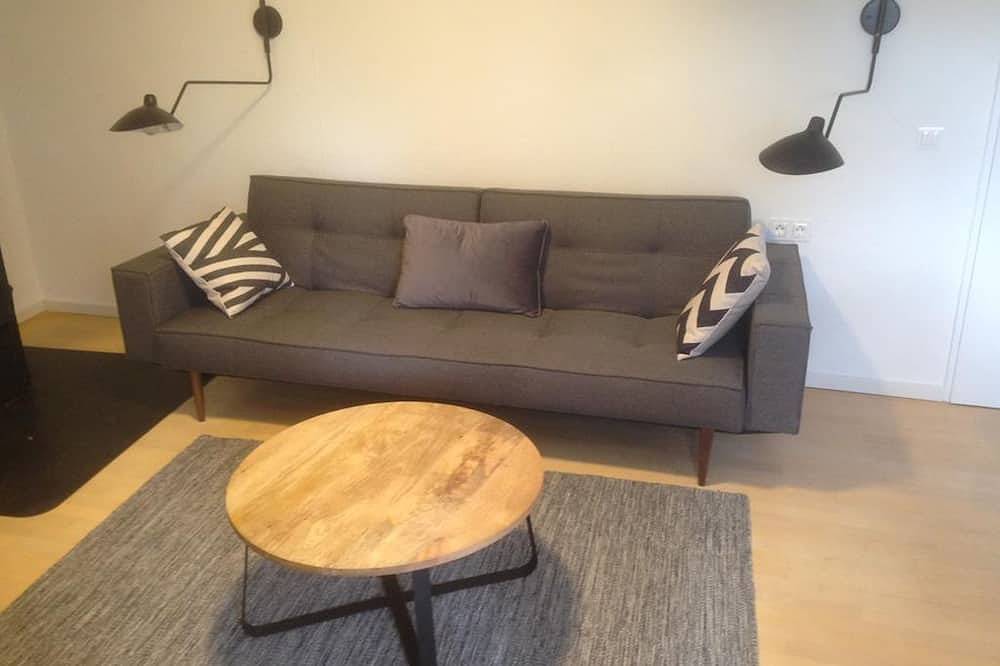 Ganze Wohnung, Ferienwohnung Gartengeschoss, ca. 50qm, 1 Schlafzimmer, max. 3 Personen in Alpirsbach, Kinzigtal
