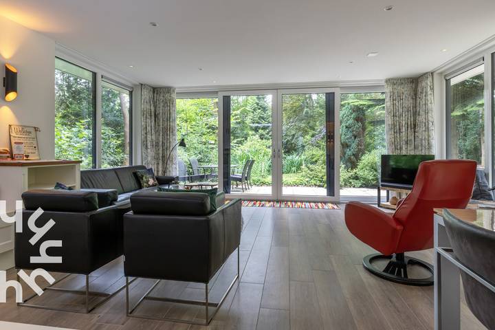 Luxuriöser Waldbungalow für 5 Personen mit holzbefeuerter Sauna in der Drentsfriese Wold in Wateren, Regio Zwolle