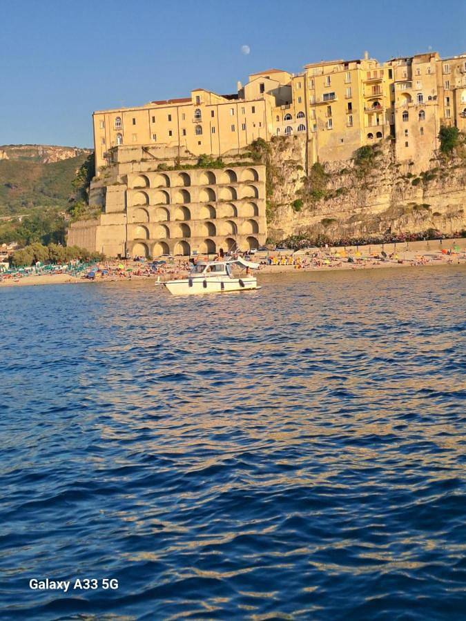 Ferienwohnung für 4 Personen, mit Terrasse und Ausblick in Tropea - 3