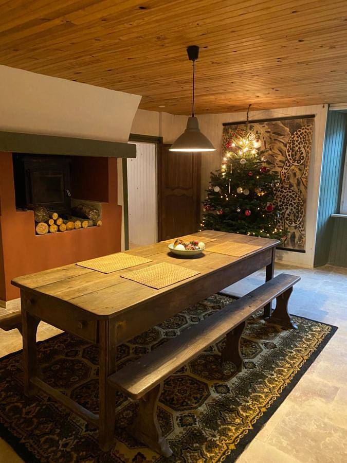 Location de vacances pour 4 personnes, avec vue et jardin à Baguer-Pican - 4