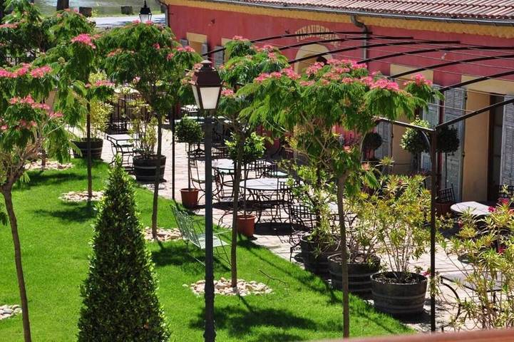 Apartamento de vacaciones para 4 personas, con terraza y jardín - 1