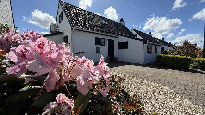 Ferienhaus für 7 Personen, mit Pool und Garten