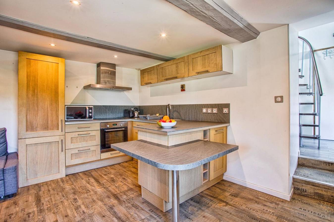 Apartamento entero, Apartamento 'Encantador T2 con Jardín y Parking' in Sommervieu, Región de Bayeux
