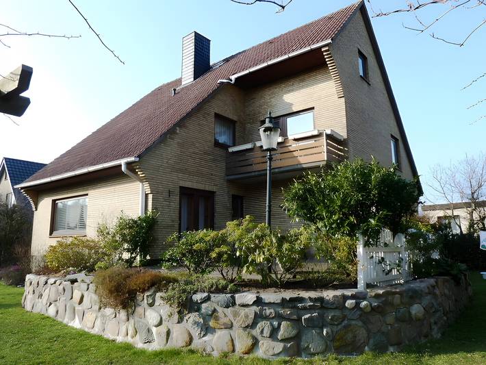 Ganze Wohnung, Apartment 'Angela' mit Balkon und Wlan in Döse, Cuxhaven
