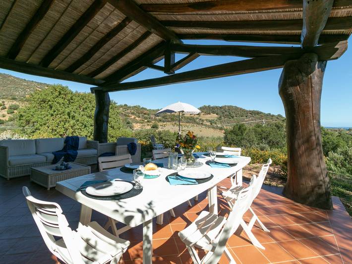 Casa vacanza per 6 persone, con panorama e giardino, con animali domestici a Tertenia