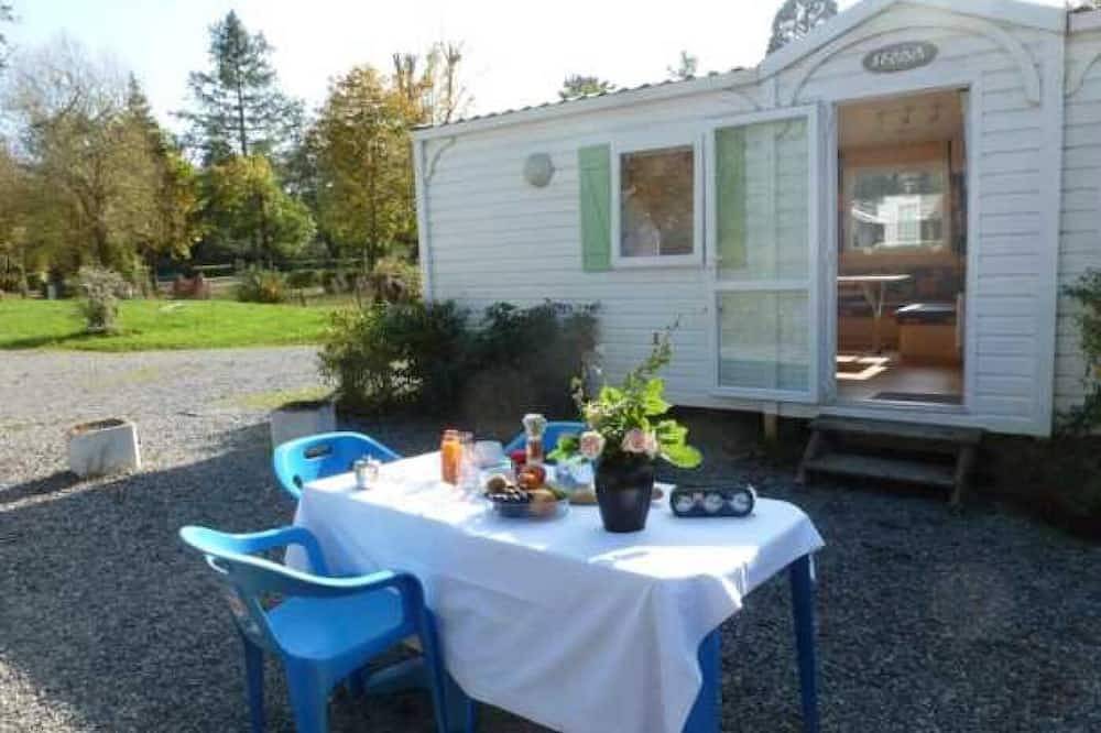 Apartamento entero, Appartement 3 étoiles - Piscine  - eeebde in Saint-Honoré-les-Bains, Parque natural de Morvan