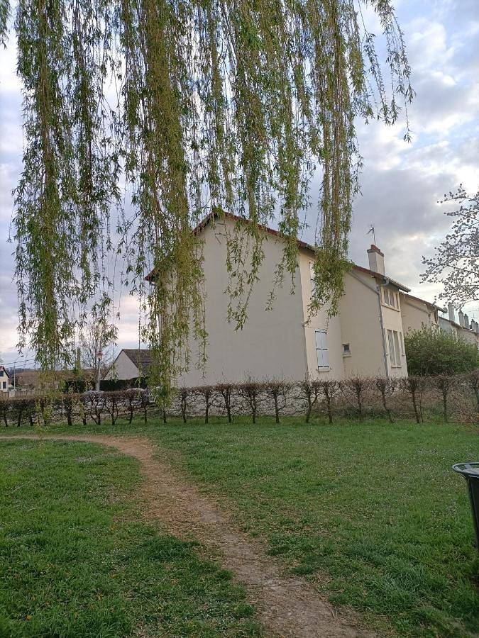 Gîte pour 4 personnes, avec jardin à Villers-Saint-Paul - 2