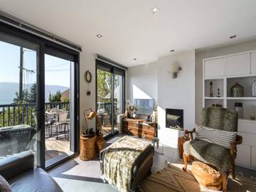 Chalet pour 4 personnes, avec balcon, adapté aux familles sur le Lac d'Annecy