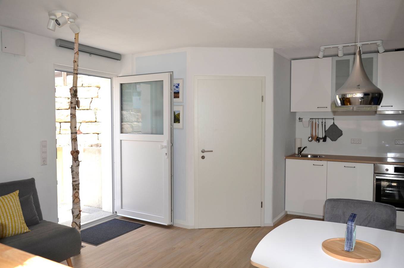 Entire apartment, Zaunkönig Apartment, 35 m², Living/Sleeping Area, Max. 2 Guests in Beuren, Albsteig Stage 9