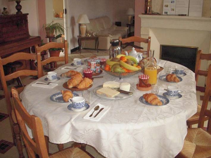 Location de vacances pour 3 personnes, avec jardin ainsi que terrasse et vue à Puisseguin - 4