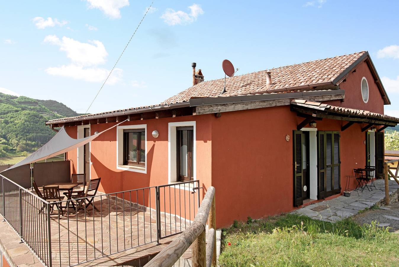 Cottage Relax – Romantische Privatsphäre zwischen Weinbergen in der Alta Langa – Tenuta Monteoliveto in Vesime, Langhe