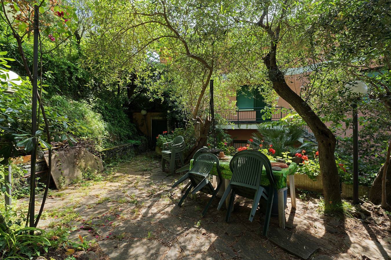 Casa vacanze 'Lucio' con vista mare, terrazza condivisa e Wi-Fi in Bonassola (Città), Bonassola