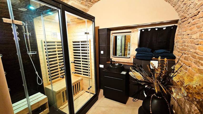 Gîte pour 2 personnes, avec sauna à Chenôve - 4