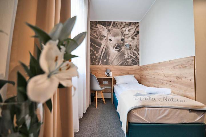 Chambre d’hôte pour 50 personnes, avec jacuzzi ainsi que jardin et piscine en Pologne - 3