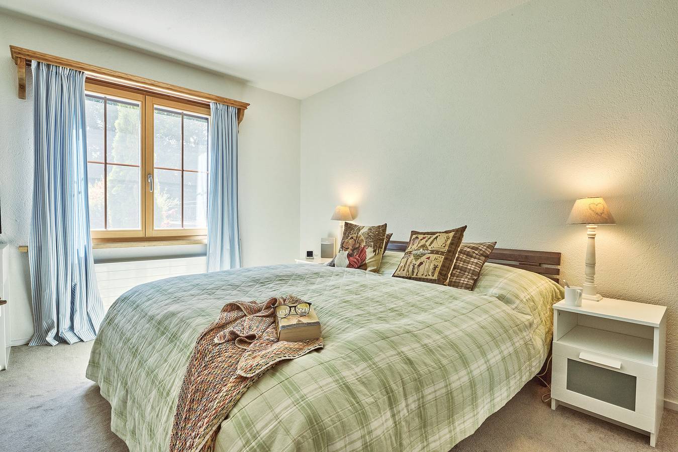 Ganze Wohnung, Ferienwohnung 'Serina A' mit privater Terrasse und Wlan in Klosters-Serneus, Davos Prättigau