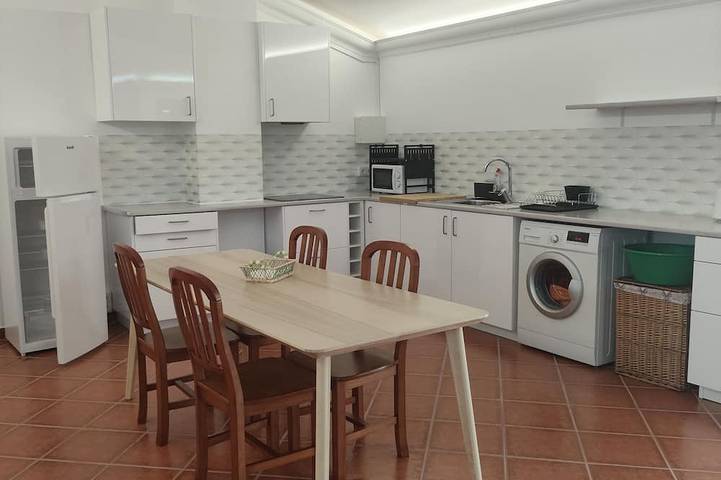 Casa de férias para 6 pessoas, com varanda em Encarnação